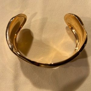 NWOT cuff bracelet | 2.5” opening